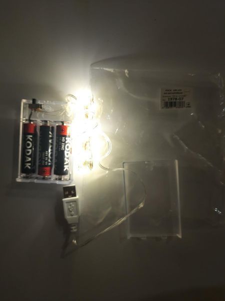 Cвітлодіодна гірлянда НА БАТАРЕЙКАХ +USB РОСА 100 LED 10м тепла біла xt-1726316823 фото